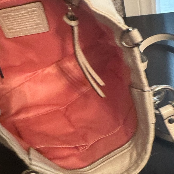 Coach Shoulder Bag Tote Madison Cream 14829 Mini Pouch From Japan - Picture 7 of 8